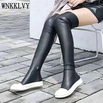 Úsek jeseň zima nad kolená, topánky ženy čierne hrubé biele ploché dno platforma topánky móda štíhle dlhé topánky 2021