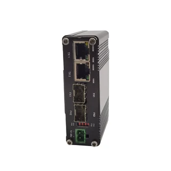 Priemyselná 2-Port 10/100/1000T 802.3 na PoE + 2-Port 100/1000Base-X SFP Ethernet Switch