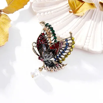 Ženské Módne Vintage Pearl Rainbow Crystal Roztomilý Motýľ Brošňa Pre Ženy, Luxusné Zlatá Farba Zliatiny Zvierat Brošňa Kolíkmi