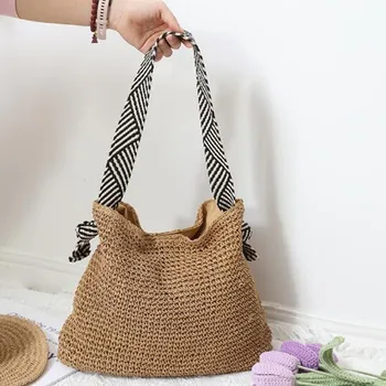 Prekladané ramenný popruh Slamy pletená taška 23 nové ručné jediný ramenný pletená taška dámske módne dovolenku na pláži nákupní taška